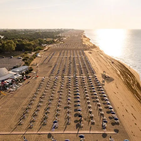 Apartment Wonderful Next To Bibione